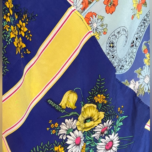 Odille Anthropologie 100% Silk Rare Blue + Yellow Floral Patchwork Blouse-Size 6 - Picture 7 of 7
